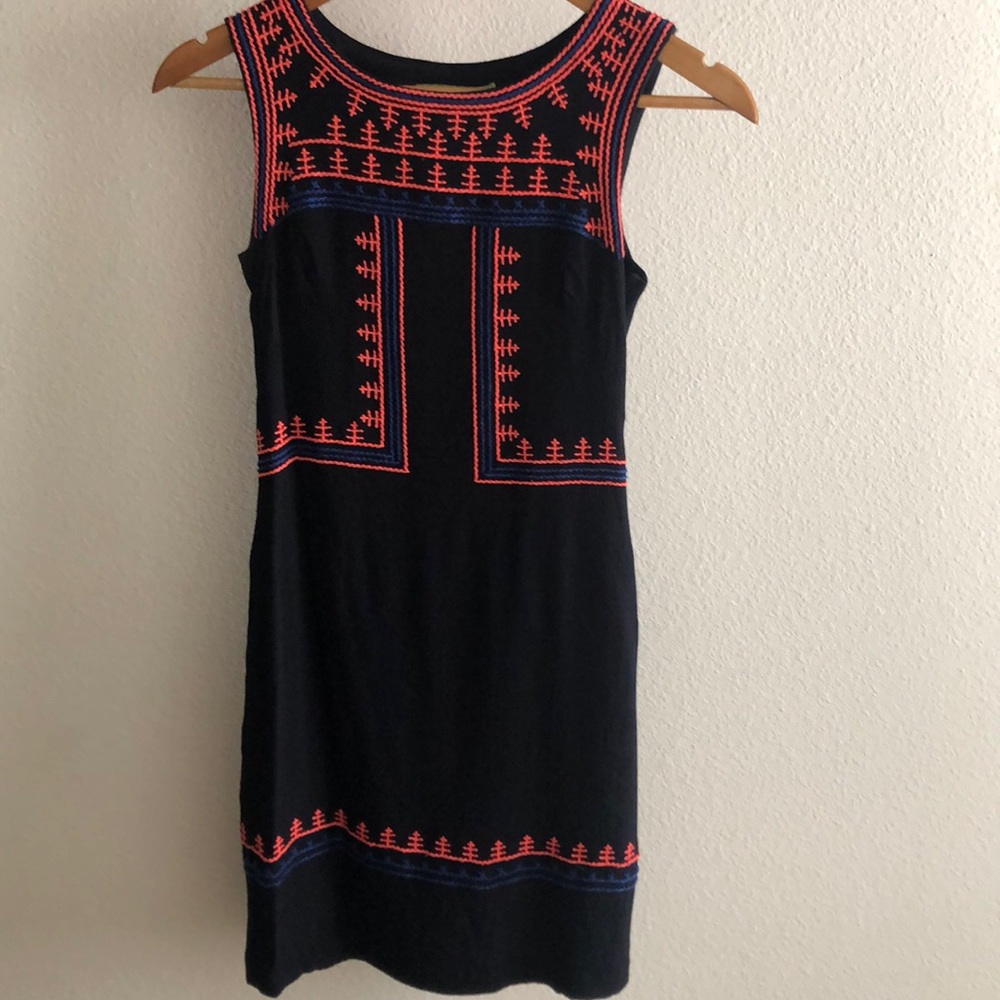 Great SUMMER dress to pair w/ cute pair of wedges